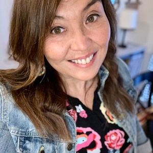 Meet your Posher, Suzanna